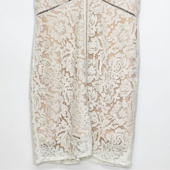 ASTR The Label Caroline Lace V-Neck Mini Dress Ivory  Size Medium - Picture 7 of 13